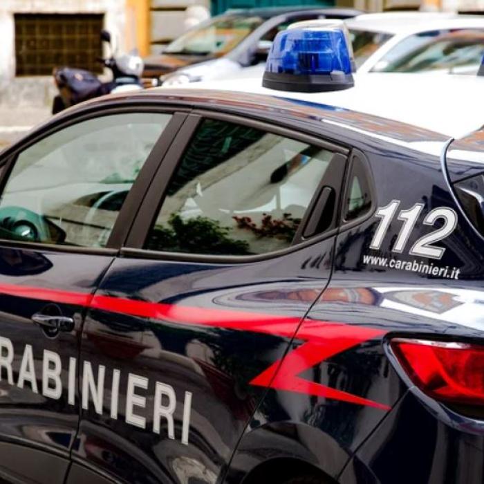Italia. Un român a fost eliberat din închisoare după ce și-a amenințat soția că o va arunca de la balcon