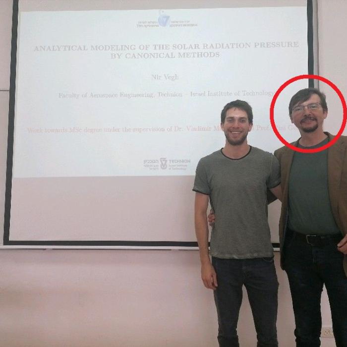 Profesor român din diaspora, mesaj viral despre "vedetele" de la catedră: De asta a ales să plece din România