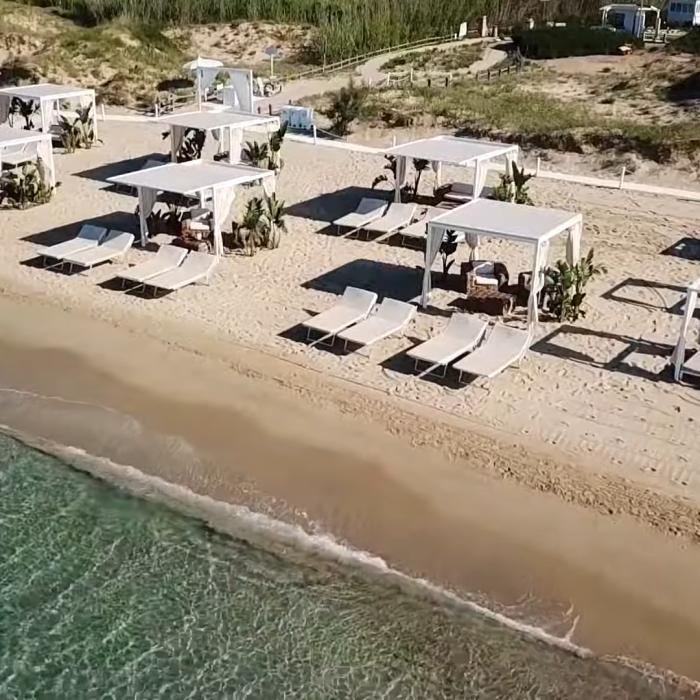 Iată care este cea mai scumpă plajă din Italia. Costa 1010 euro fiecare zi petrecută pe nisipul fierbinte