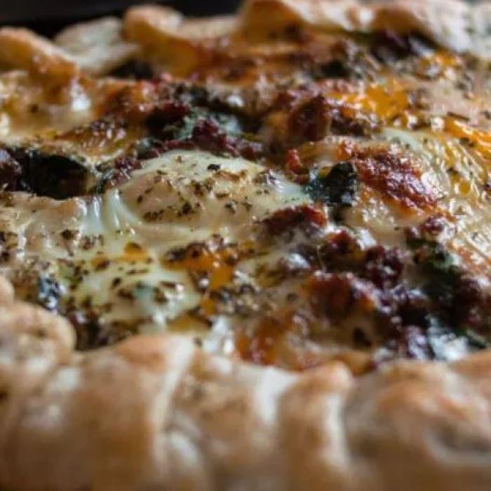 Este plăcinta savuroasă a momentului. Descoperă rețeta rapidă și toată familia va fi fericită