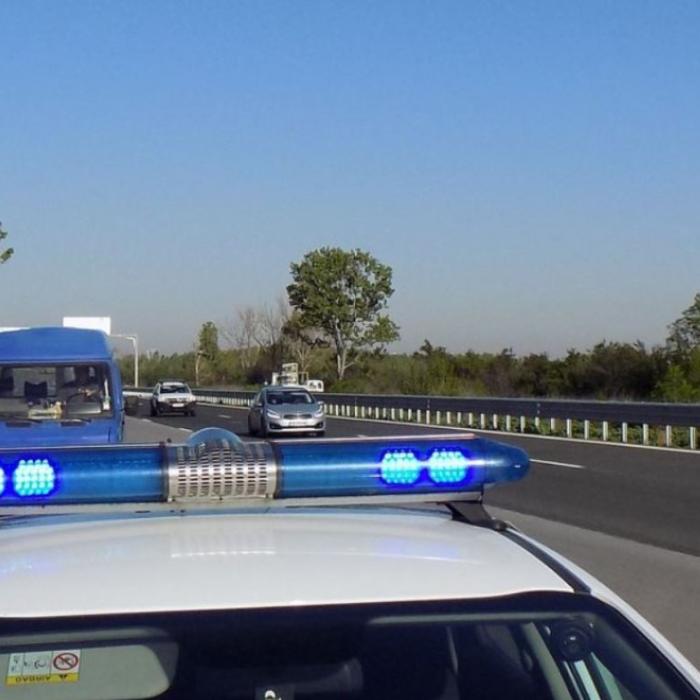 Bulgaria. Un șofer român, reținut de polițiști, imediat ce a oprit microbuzul