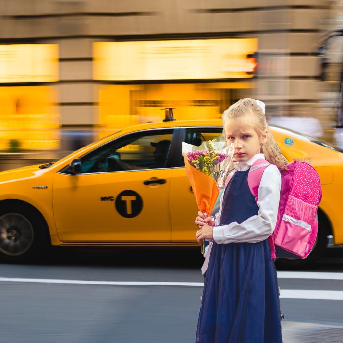 Statul german plătește taxiul elevilor pentru a merge la școală: "Trebuie să facă tot posibilul ca toți elevii să meargă la școală”