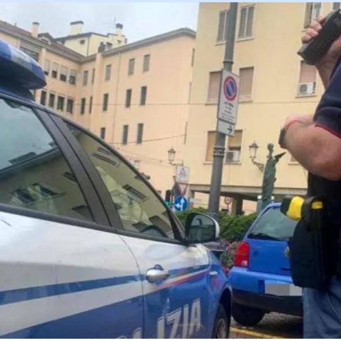 Italia. Șofer de Cruce Albă care transporta un pacient acasă, agresat de un român: Bărbatul a lovit apoi și un polițist 
