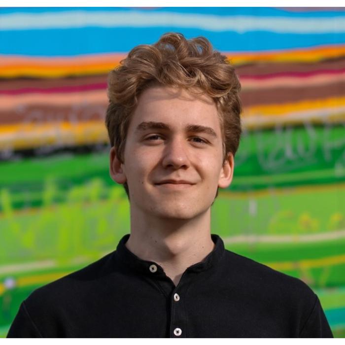 Tânărul român Theodor Bulacovschi, admis la Universitatea Pennsylvania: "Visul ar fi să mă întorc în România, dar să nu depind financiar de ce e aici"