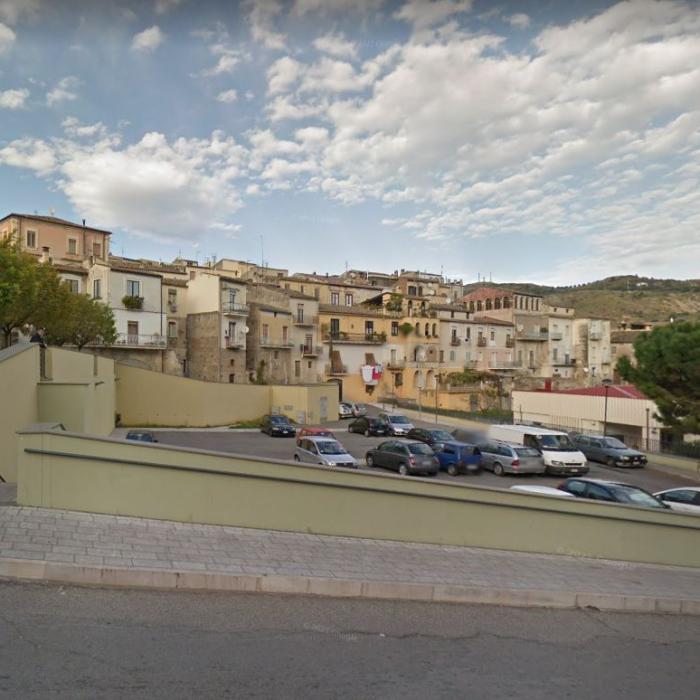 Italia micșorează taxele pentru oamenii care aleg să locuiască în municipii izolate 