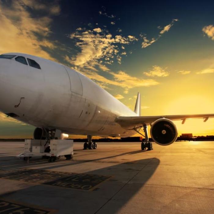 Zboruri la prețuri astronomice. Guvernul italian anunță companiile aeriene: „Vom interveni”