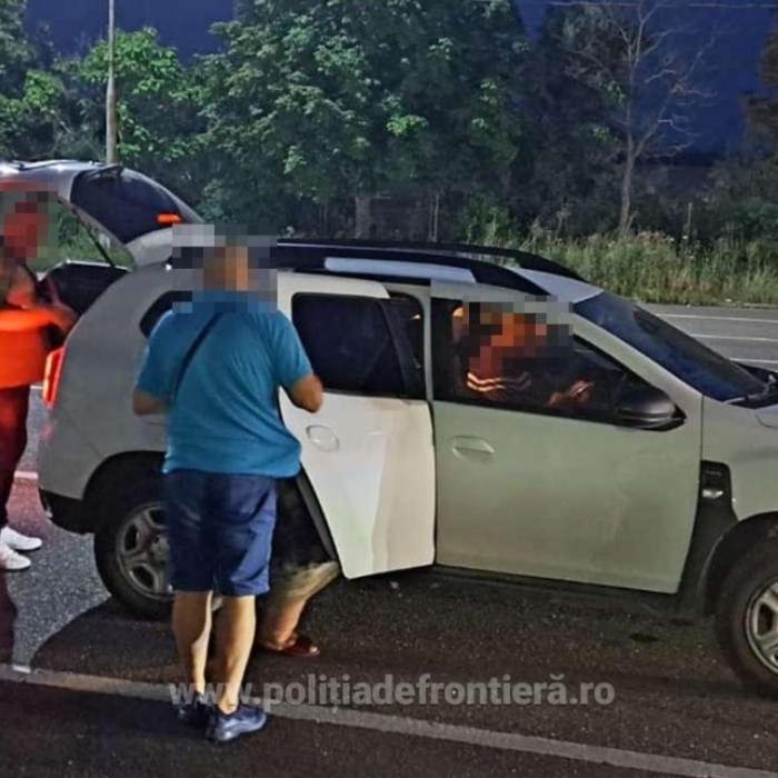 O femeie, căutată pentru furt în Rusia, a încercat să se ascundă în România. A fost depistată la Vama Albiţa