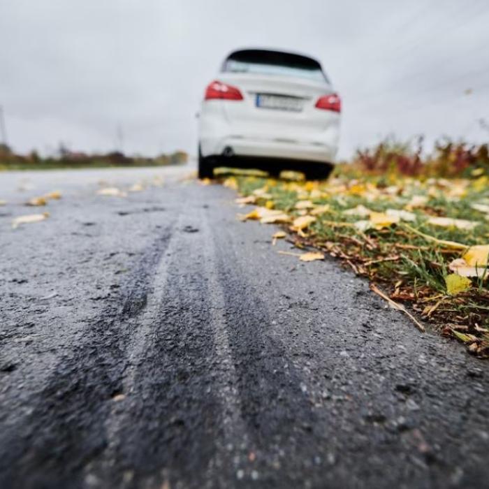 Un român beat a provocat un accident rutier în Germania: trei persoane au fost rănite și două mașini distruse