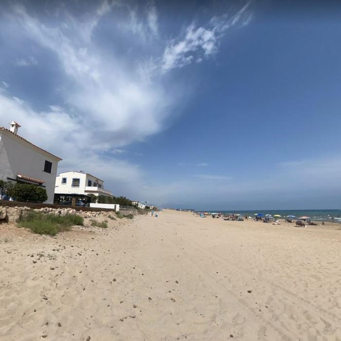 Spania. Localitățile unde se vând cele mai ieftine case pe plajă. Lista completă