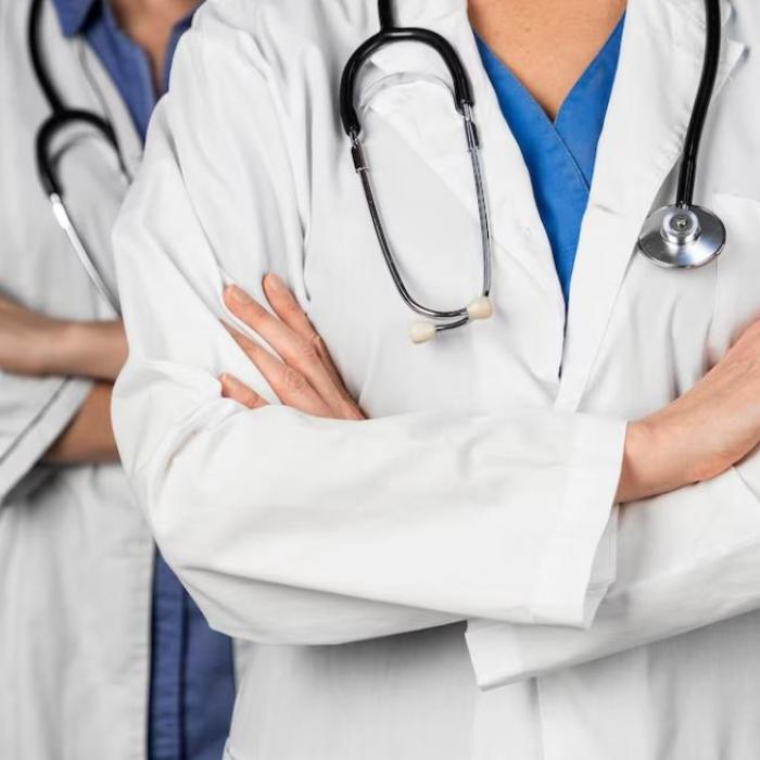 O companie din Spania caută medici: salariile oferite ajung la 78.288 de euro