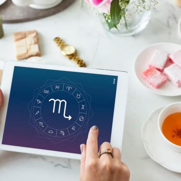 Horoscop 9 august 2023. Peștii se confruntă cu o situație dificilă. Vărsătorii sunt în pragul unei decizii. Previziuni complete