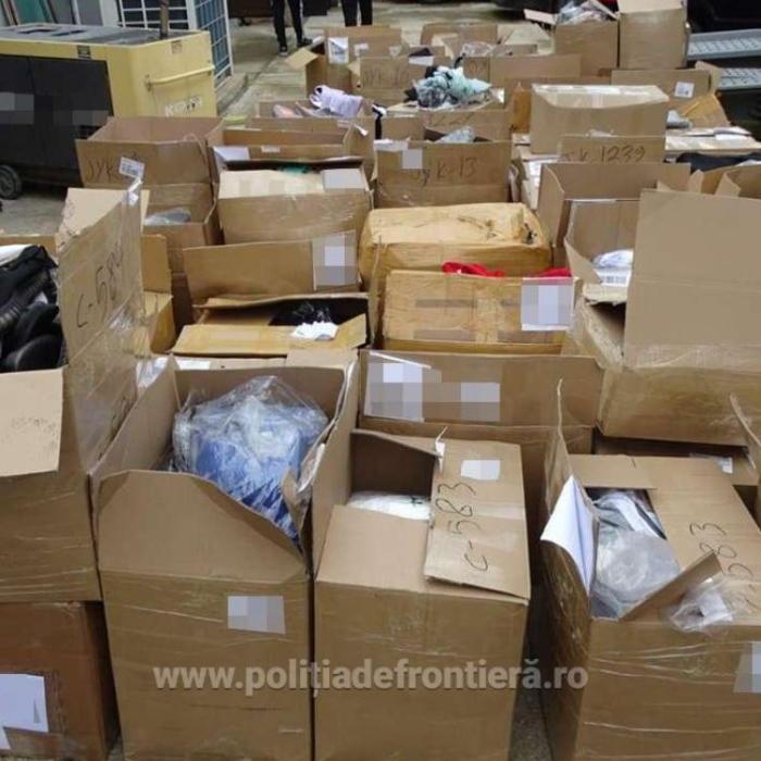 Două ansambluri rutiere, oprite la intrarea în țară. Toată marfa a fost confiscată de polițiști