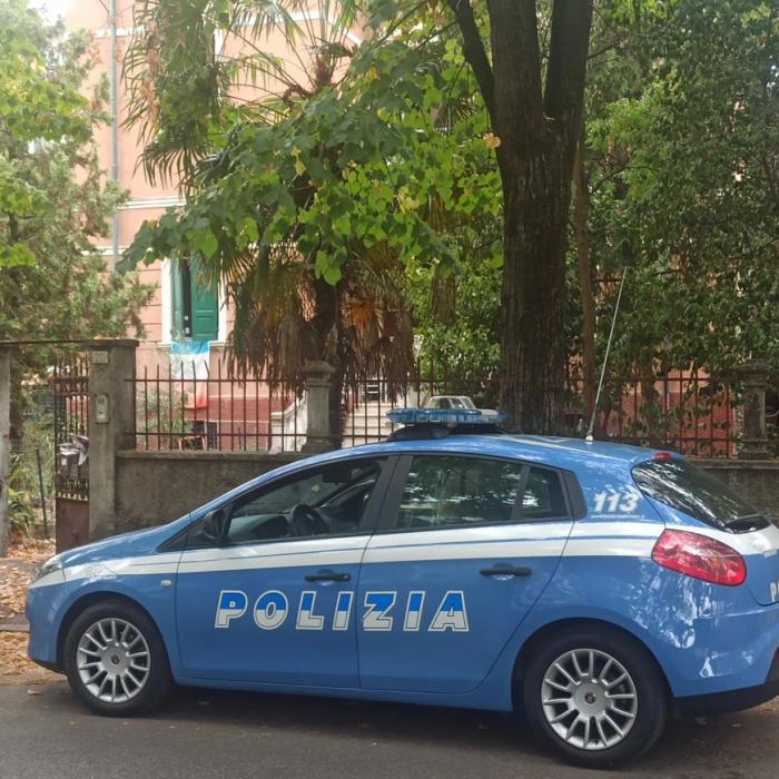 Tânăr român, arestat în Italia, după ce a încălcat interdicția de a se apropia de mama sa