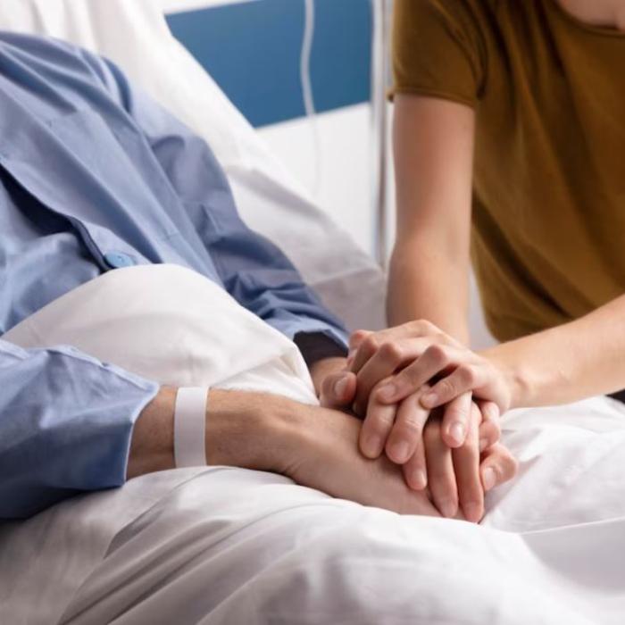 Jean Paler, internat în spital, după ce s-a simțit rău pe scenă, pe litoral
