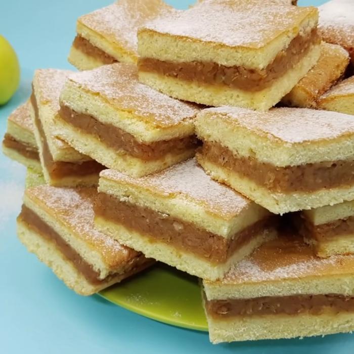 Deliciul Toamnei: Prăjitură cu mere și scorțișoară pentru un weekend perfect
