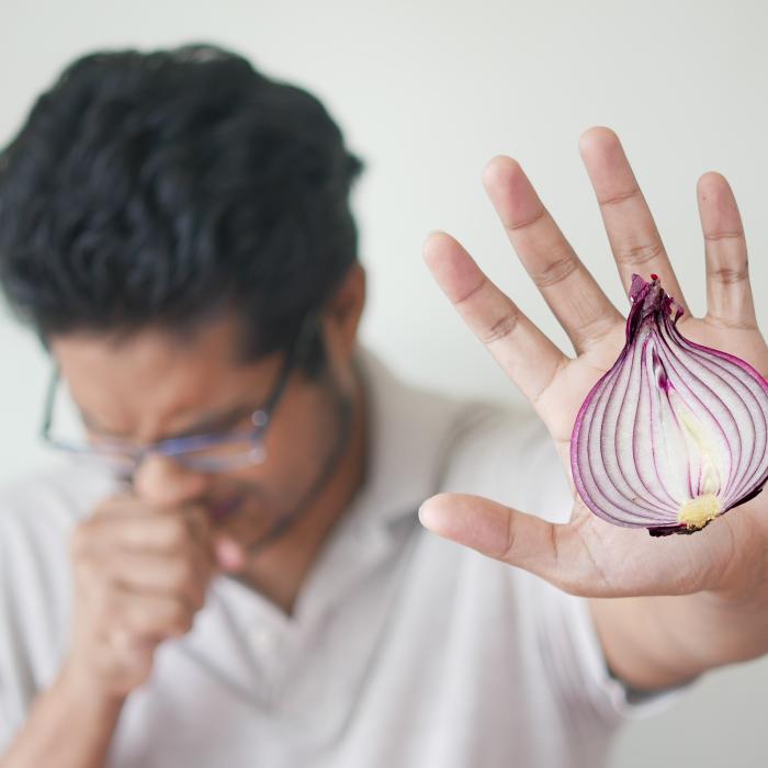 Descoperă puterea naturală a cepei: Ține răceala la distanță 