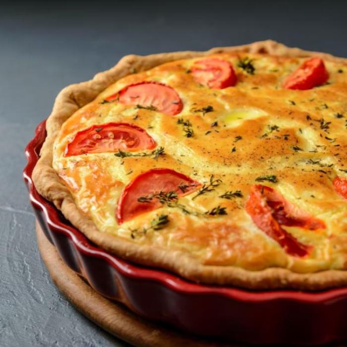 Tartă delicioasă cu dovlecei și hamsii, un bun înlocuitor pentru pizza