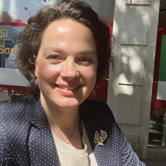 Drepturile românilor din Spania: Interviu cu avocata Cristiana Uzuna, membră a Baroului Madrid 