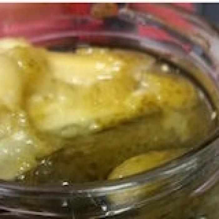 Amendă de 20.000 de lei pentru un supermarket care vindea castraveţi cu mucegai