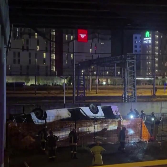 Declarațiile eroilor care au scos supraviețuitorii din autobuzul în flăcări în accidentul din Veneția: „Nu am mai dormit de la accident”