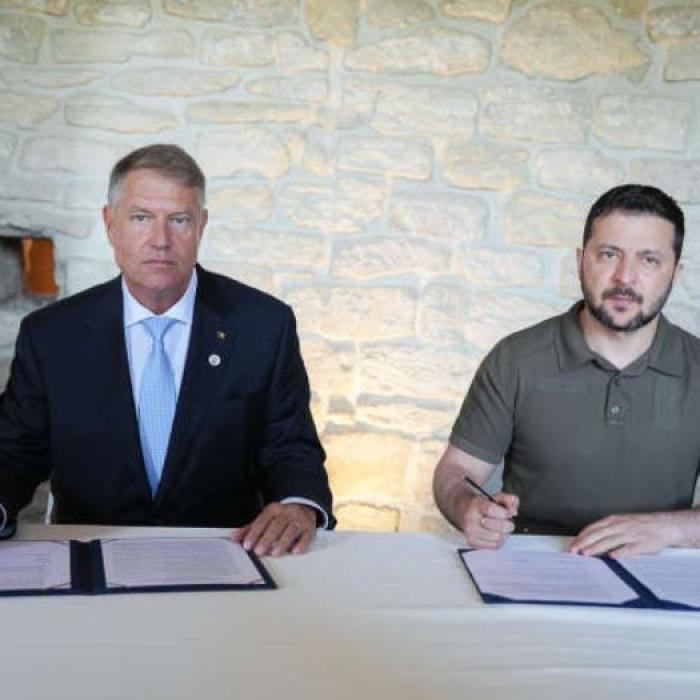 Iohannis se întâlnește, la Cotoceni, cu preşedintele Ucrainei, Volodîmîr Zelenski