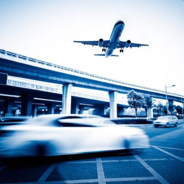 Scandal în timpul unui zbor Ryanair: Un pasager nervos a forțat un avion să aterizeze de urgență