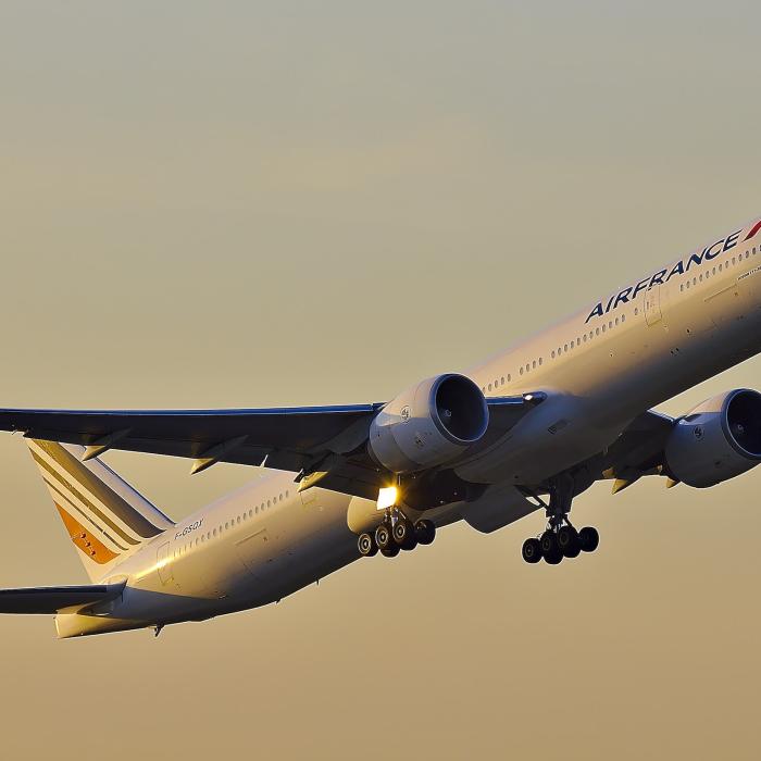 Franţa. 100 de ameninţări cu bombă în aeroporturi în ultimele două săptămâni