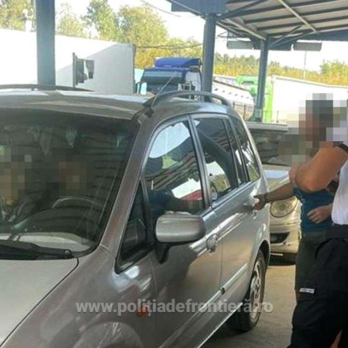 Un român a dat 800 de euro pe un permis de conducere fals. Bărbatul, depistat la frontieră