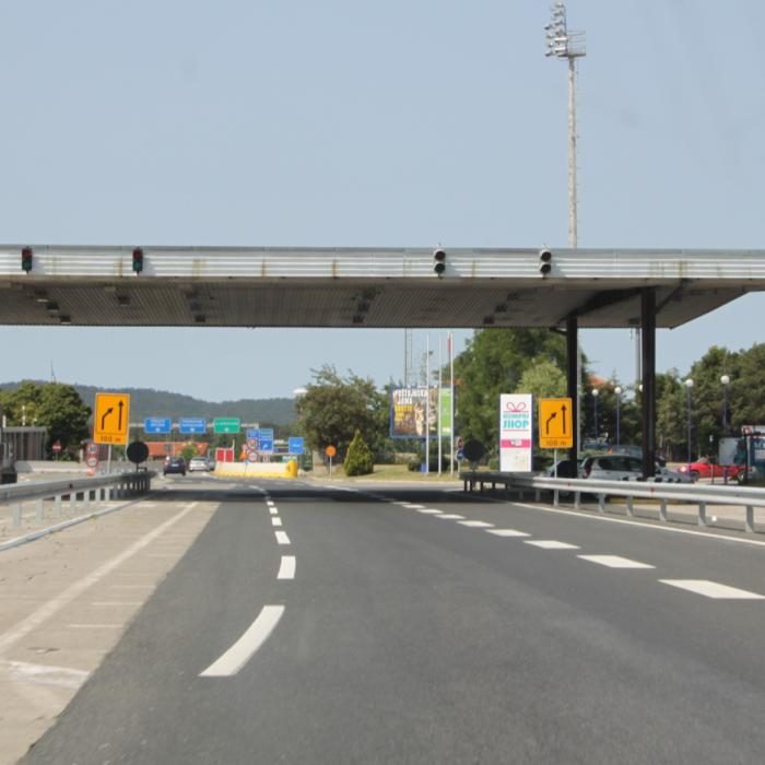 Slovenia înăsprește controalele la punctele de frontieră cu Croaţia şi Ungaria. MAE, avertisment pentru români