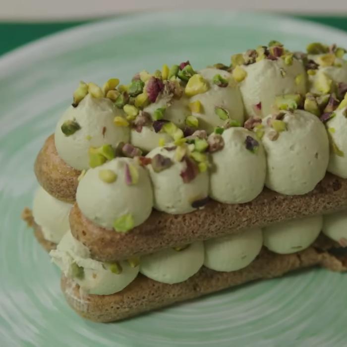 Tiramisu cu cremă de fistic: încearcă și tu cel mai delicios desert