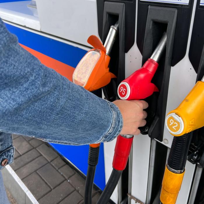 Europa importă cantităţi uriașe de motorină din India, țară care folosește petrol rusesc