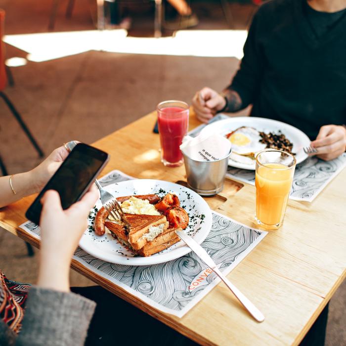 Bacșișul trecut pe bon la un restaurant din Cluj, fără acordul clientului: ”Nu mai e de mers în localuri de prin vara lui 2022”