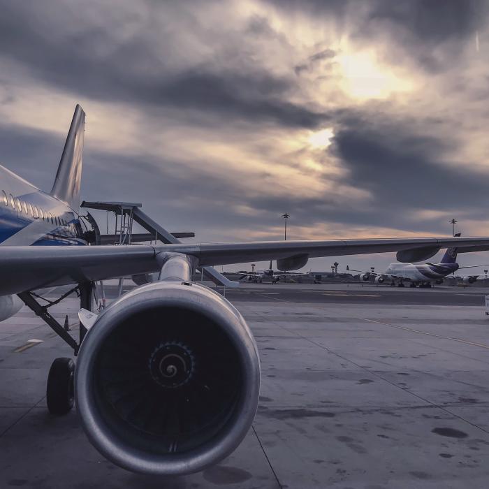 Taxa pe kerosen va duce la scumpirea biletelor de avion. Spania ar pierde 4,5 milioane de turiști pe an