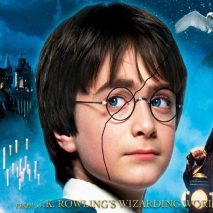 O femeie din Scoția s-a îmbogățit peste noapte, după ce a vândut o carte Harry Potter cu 64.000 de euro