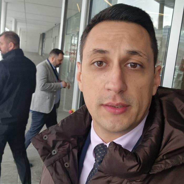 Controverse în USR: Eurodeputatul Vlad Gheorghe nu a fost primit la congres