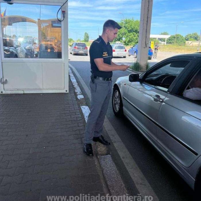 Tânăr de 19 ani, cercetat după ce a încercat să intre în România arătând pașaprtul altei persoane