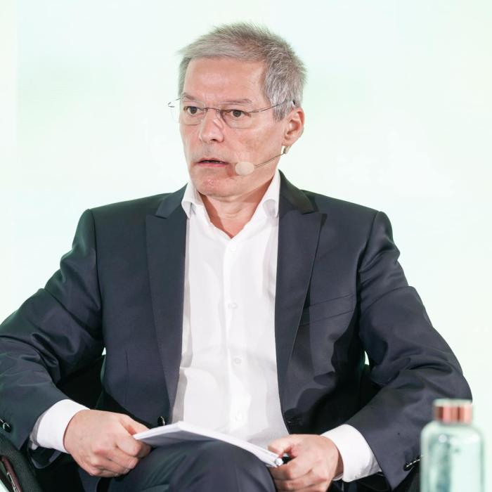 Roșia Montană. Cioloș îl acuză pe Ciolacu de interese ascunse după ce a ieșit cu declarații alarmante 