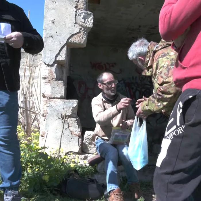 Un român a fost salvat din condițiile inumane în care trăia în Italia și ajutat să se întoarcă în țara sa