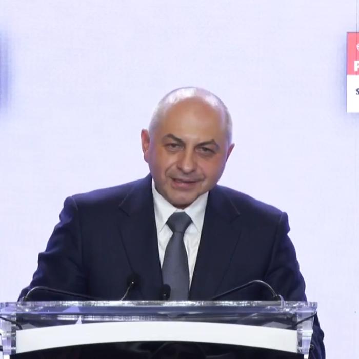 Medicul Cătălin Cîrstoiu, lansat oficial în cursa pentru Capitală: "Eu sunt medic, sunt profesor universitar, nu sunt om politic"