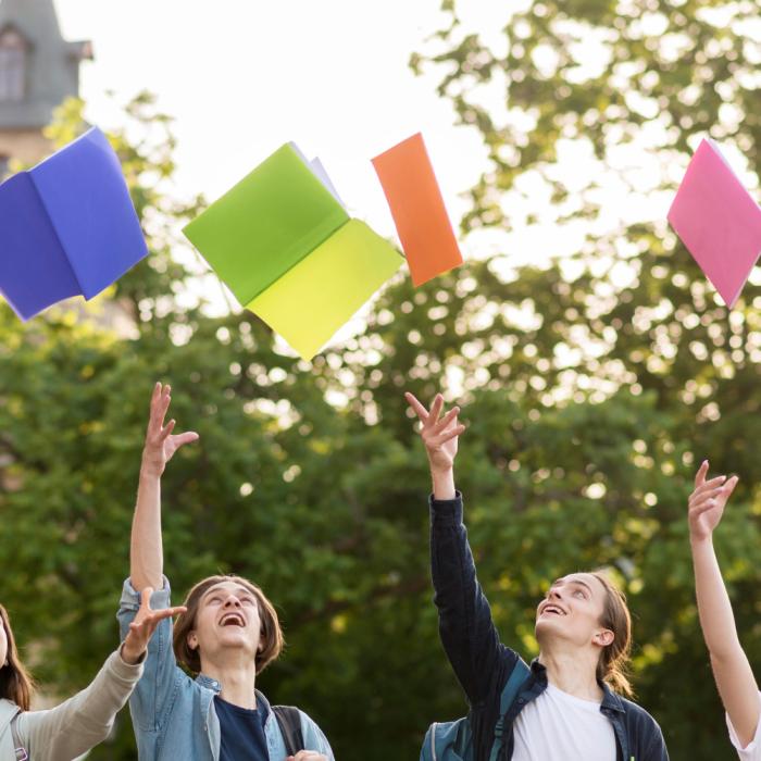 Italia se află pe primul loc în UE la numărul de tineri care abandonează școala