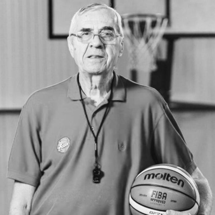 A murit Horaţiu Giurgiu, un mare baschetbalist din România