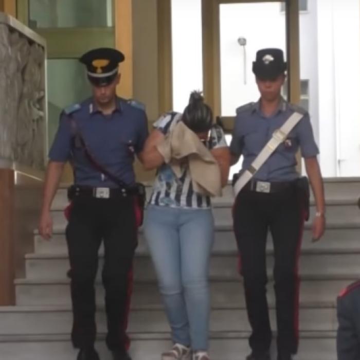 Badanta româncă, pusă sub acuzare pentru că a ținut forțat o bătrână din Italia în România, a ales procesul public