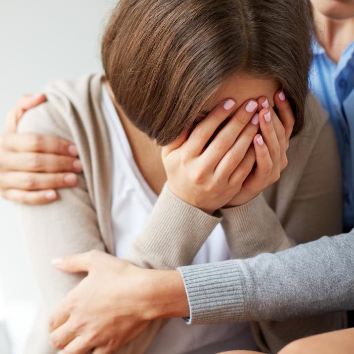 O româncă din Italia nu i-a plătit chiria doi ani proprietarei și i-a devastat apartamentul. Riscă acum închisoarea