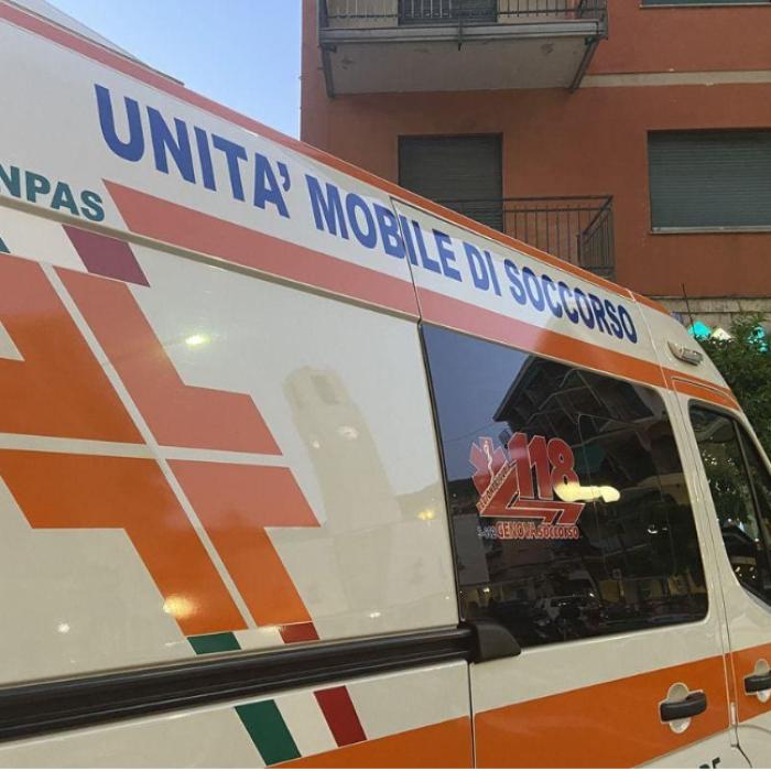 Român de 28 de ani, găsit mort într-o piață din Genova