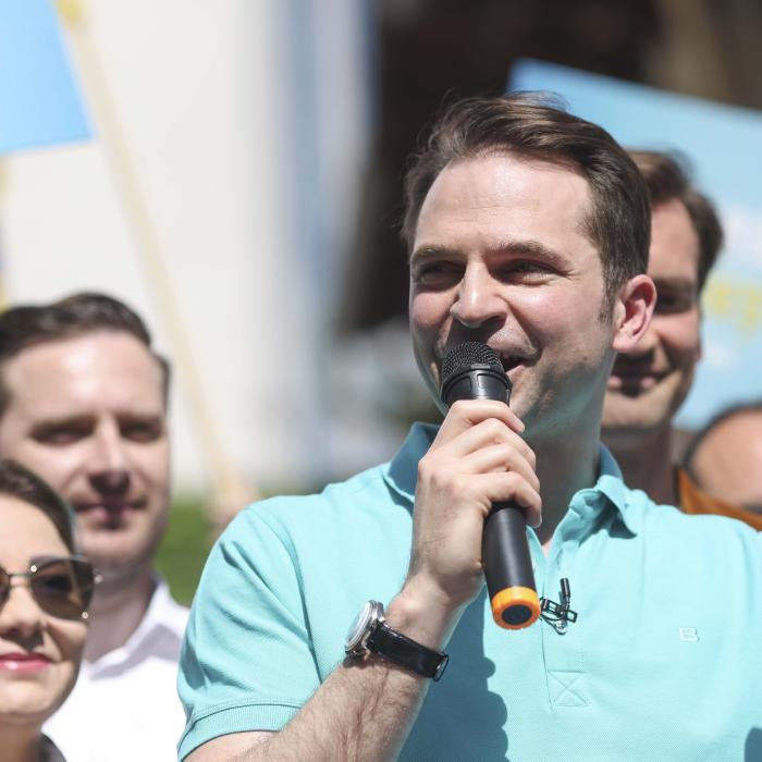 Sebastian Burduja şi-a depus candidatura pentru Primăria Capitalei