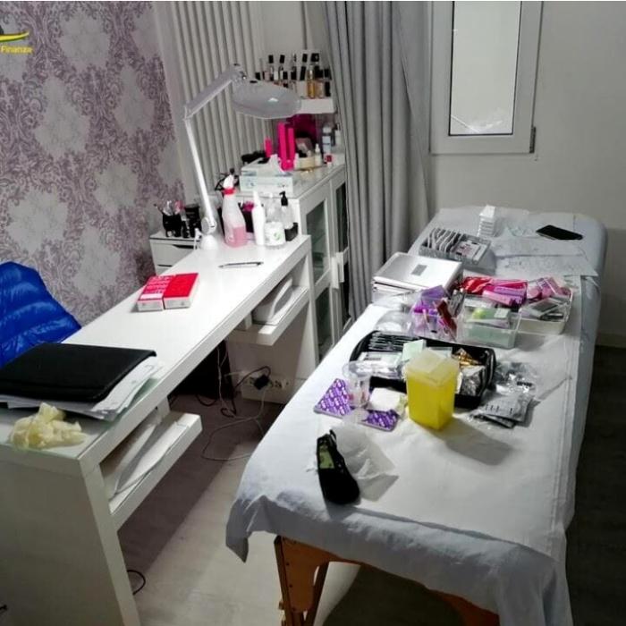 Româncă, estetician fals în Italia. Garda de Finanțe i-a închis cabinetul improvizat într-o casă