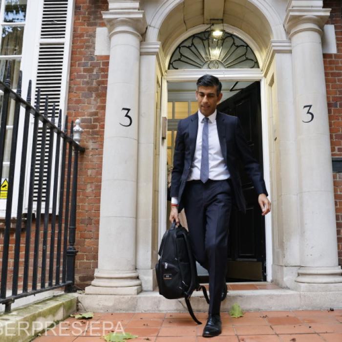 Marea Britanie limitează numărul de imigranți care intră în țară. Premierul Rishi Sunak promite introducerea unui plafon 