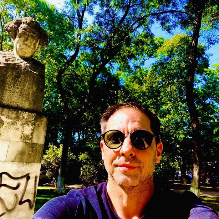 Dan Negru: „Dacă aș vota, pe el aș pune ștampila în capitală”