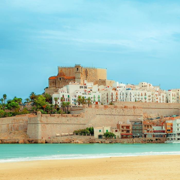 Închirierea unui apartament pe litoralul spaniol a ajuns la 5.000 de euro: Un lux pe care spaniolii nu și-l mai permit 