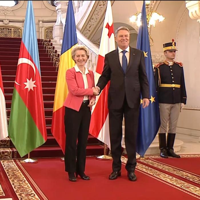 Klaus Iohannis ar putea să o înlocuiască pe Ursua Von der Leyen la șefia Comisiei Europene, după scandalul de la Bruxelles